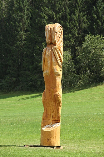 Sanjek Fertige Skulptur 2014 500
