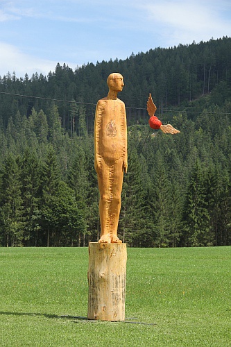 Zeni Gianluigi Fertige Skulptur 2014 500