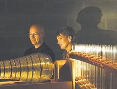 Wie Glas Klang wurde - Wiener Glasharmonika-Duo